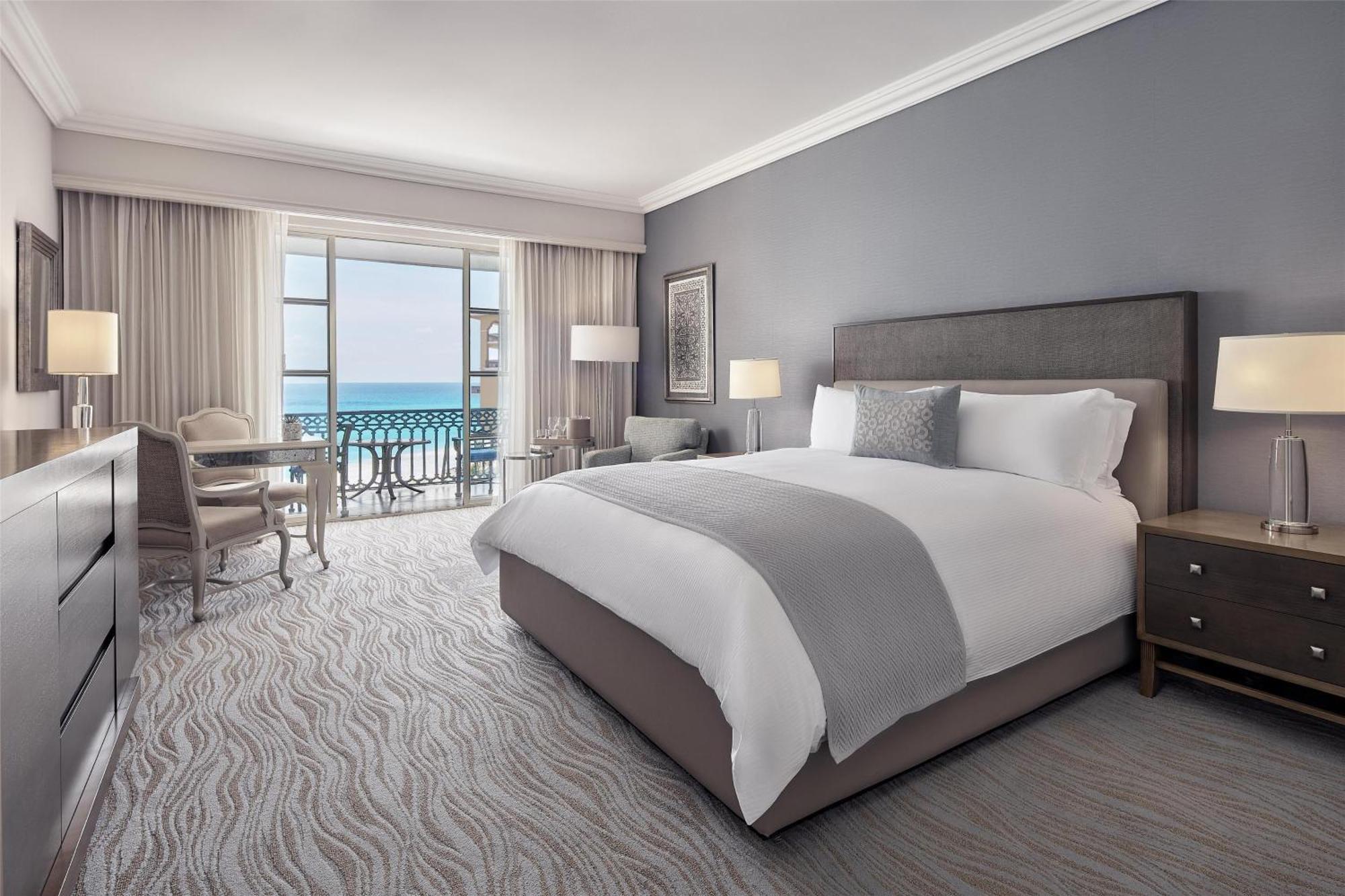 Chambre Lit King-Size Deluxe - Côté Mer